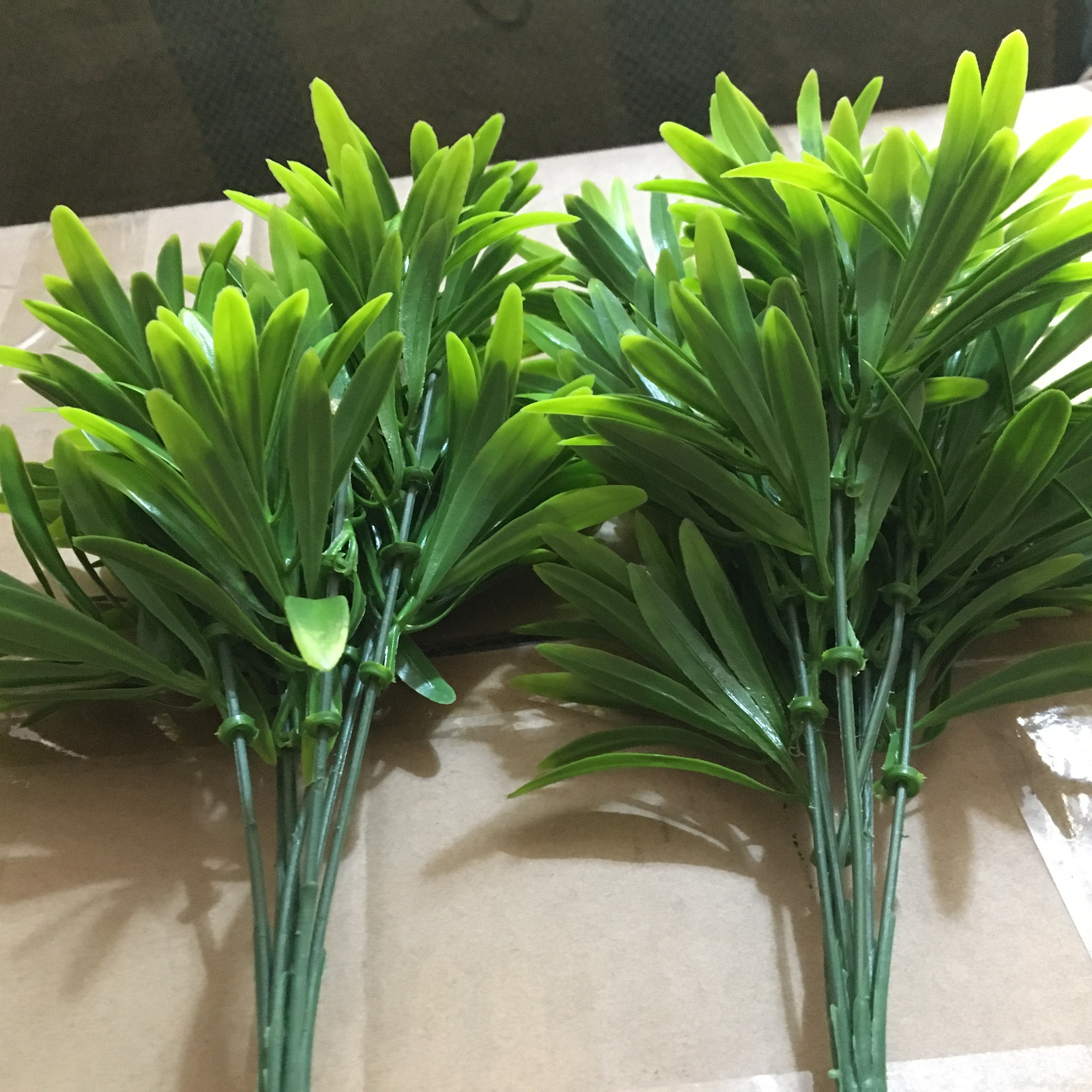 30cm Green Artificial Yacca wall Plants Greenery Branch Artificial Grass For Wedding  Decorative Plants Indoor