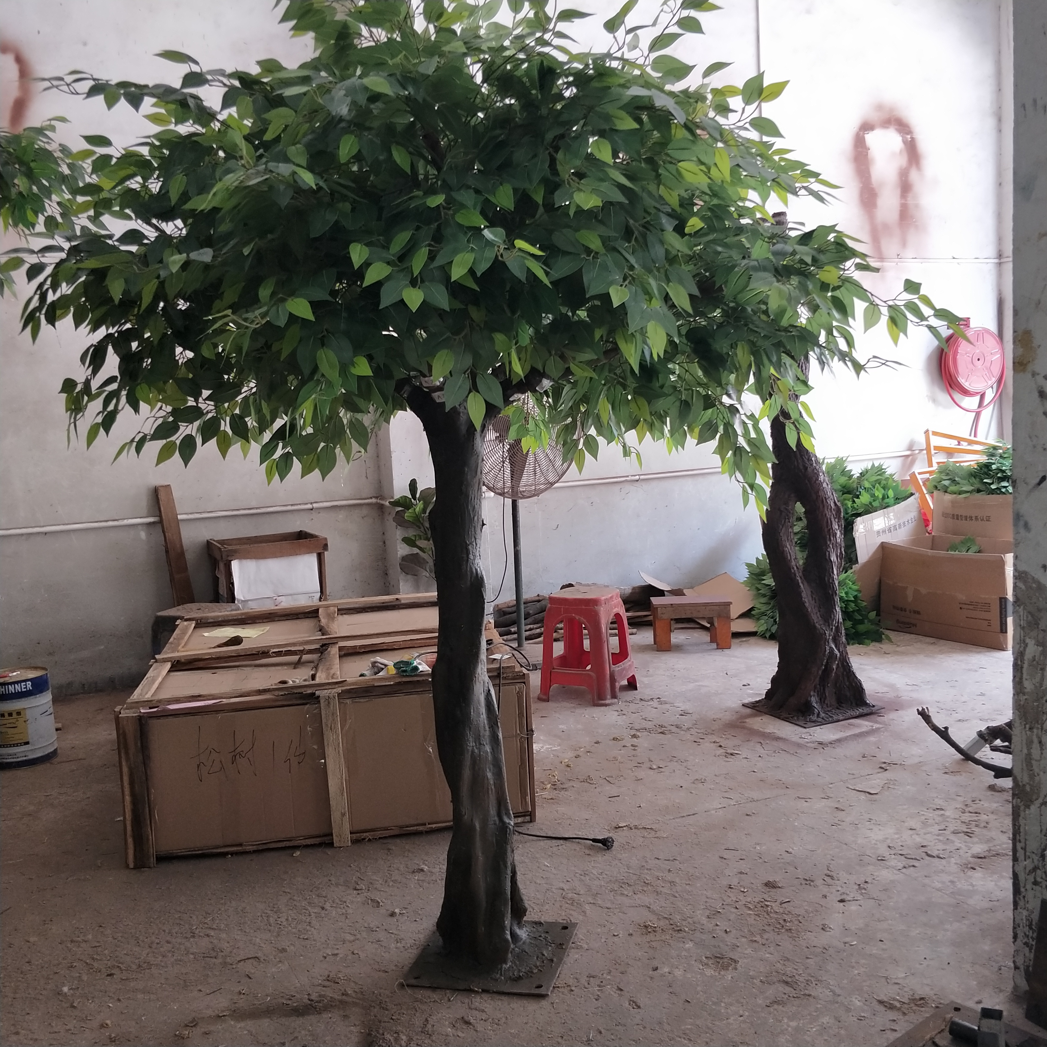 Large artificial decorative fiberglass artificial banyan /ficus tree steel products large outdoor artificial tree