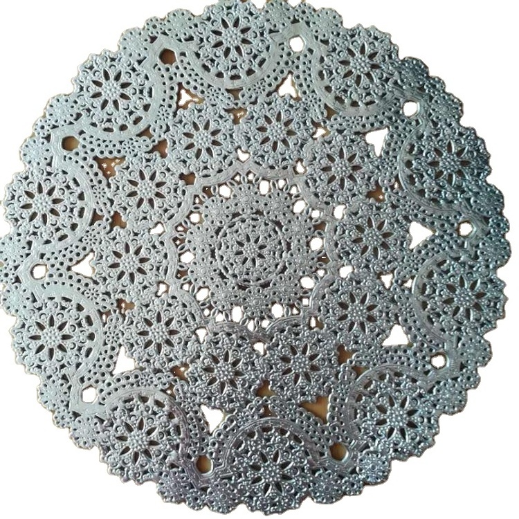 New design silver Paper doilies / round Lace Doilies/ disposable cake paper