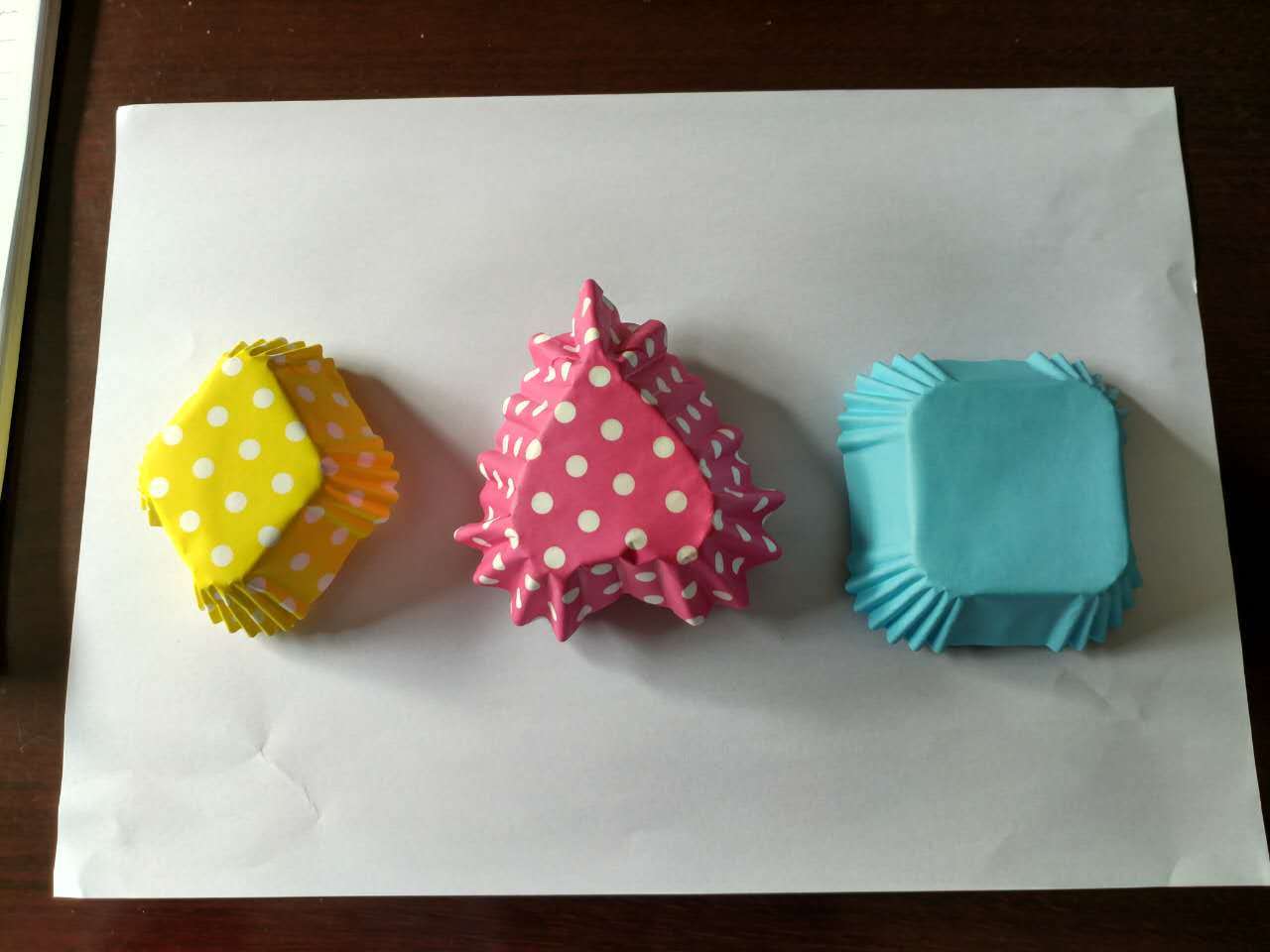 Direct buy China square shape paper cupcake liner