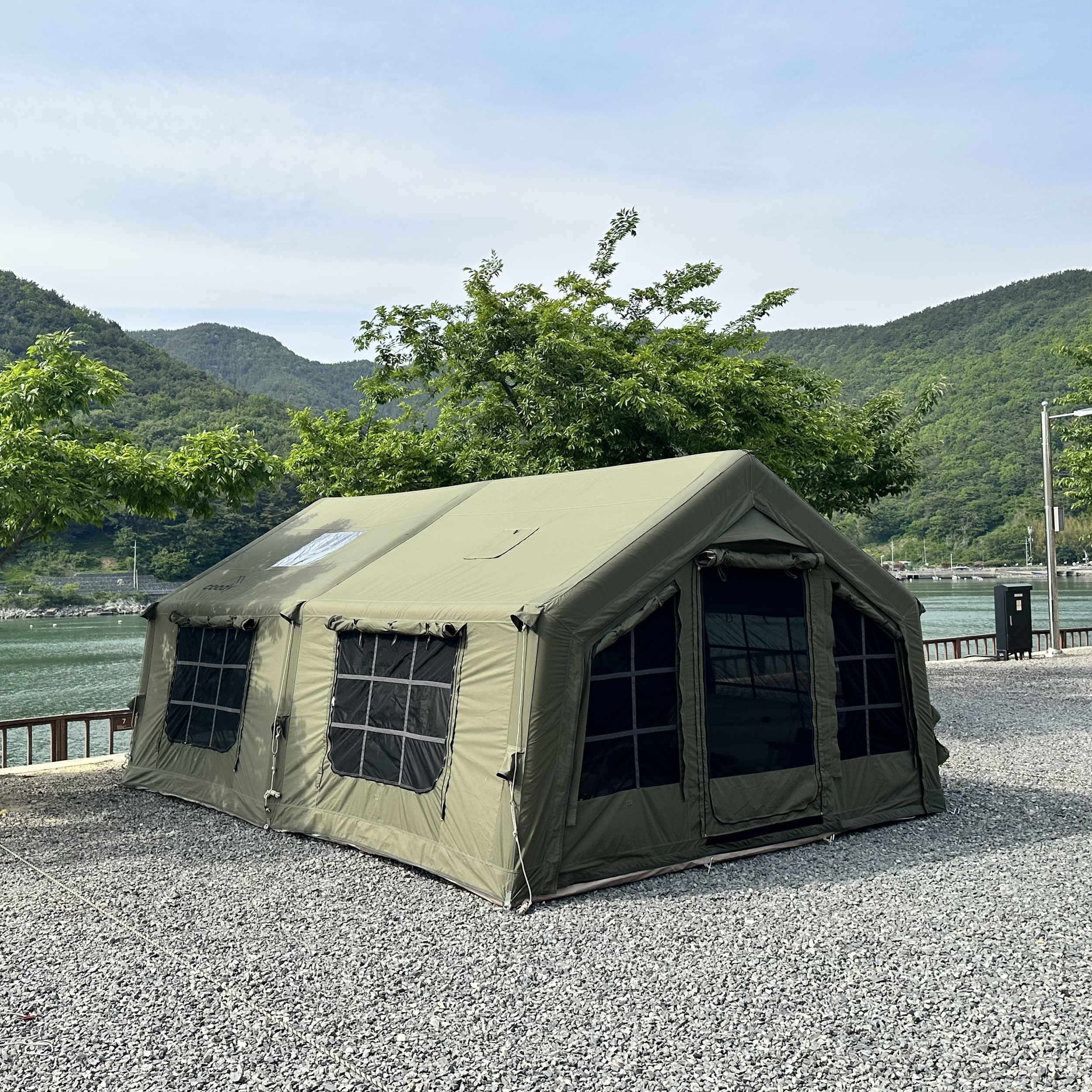 Coody Sole Supplier Coody Inflatable Tent Waterproof UV Protection 13.68 Sqm Coody Air Tent Camping Tents Glamping