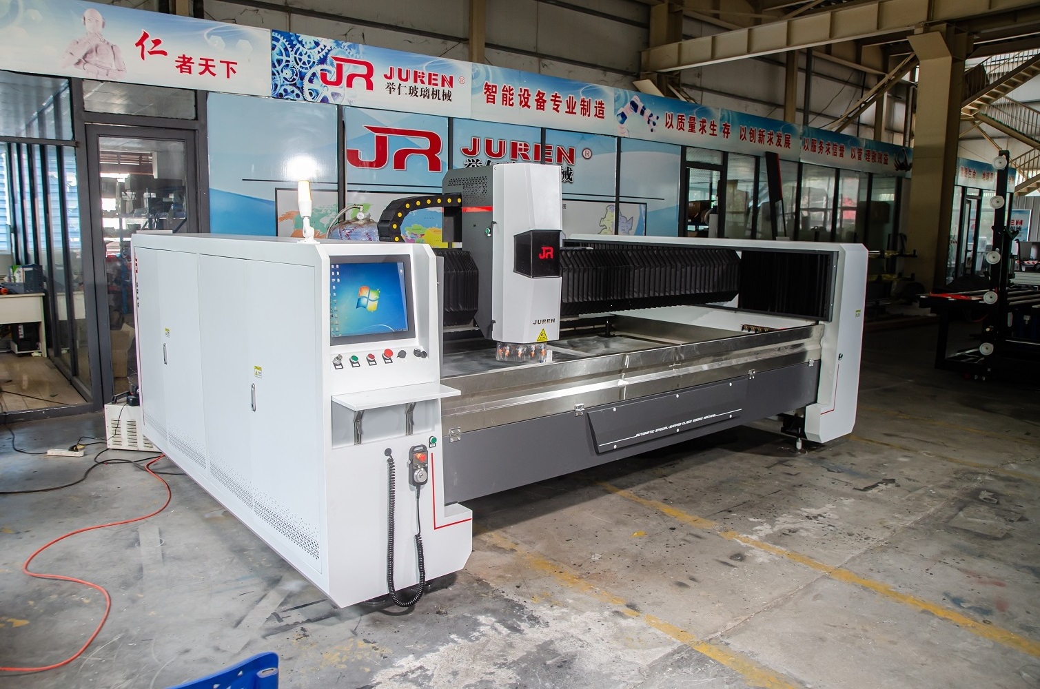 CNC Automatic 3 Axis Glass Processing Working Center Machinery for Irregular Shape Glass Milling, Drilling,  Polishing