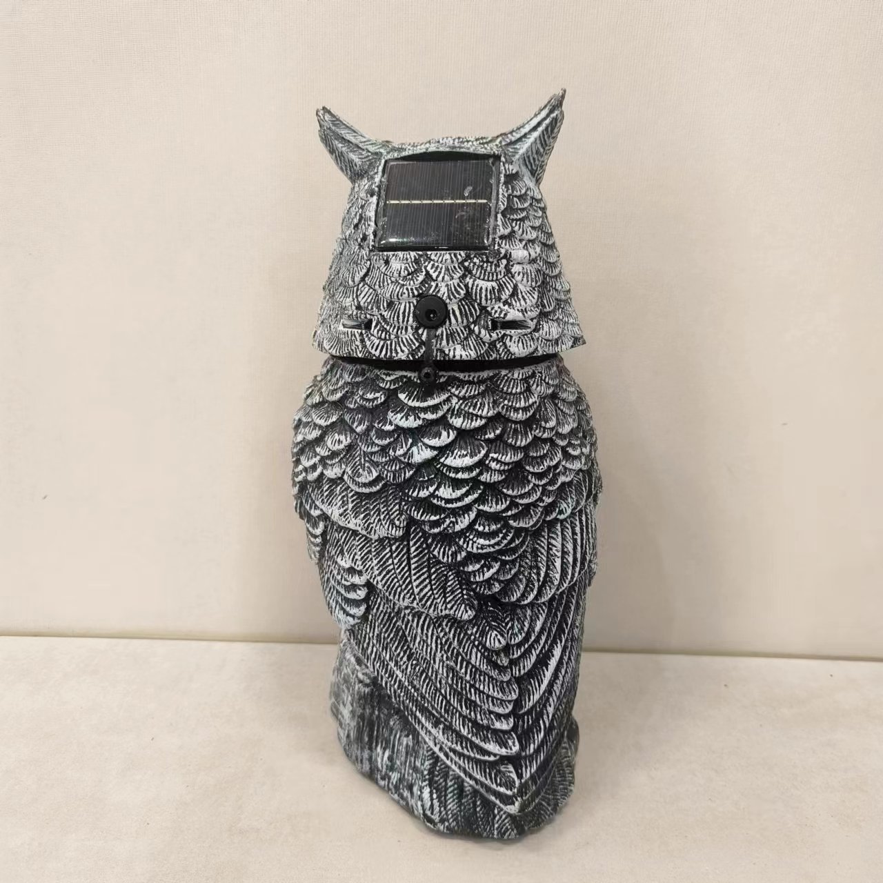 Owl Decoys To Scare Birds Away Solar Powered Owl With Rotating Head And Sound With Light Outdoor Decoration