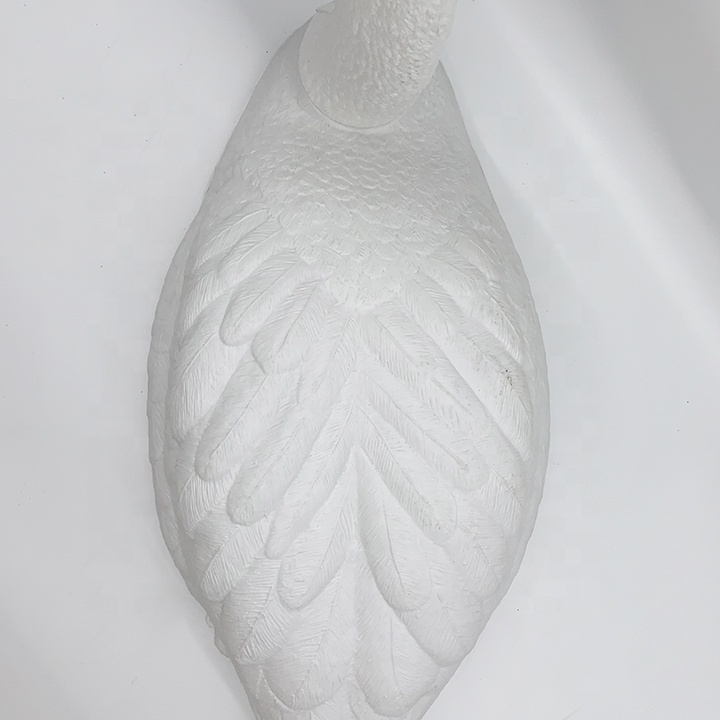 China Factory Wholesale Plastic Swan Decoys Snow Goose for Garden Decoration