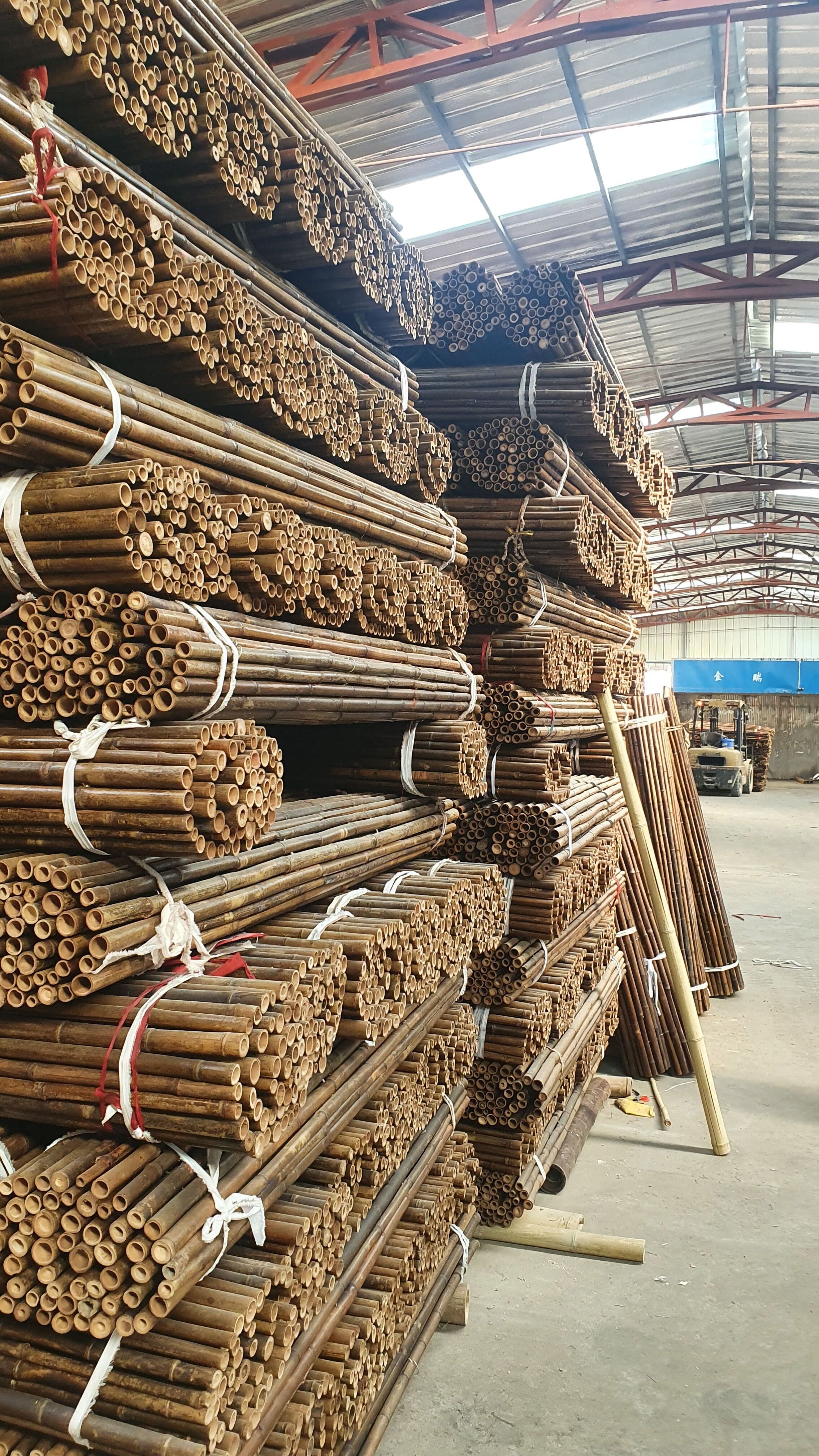 2022 Nature garden bamboo  fence rolled bamboo wood reed fence panels for sale bamboo fence rolls for yard