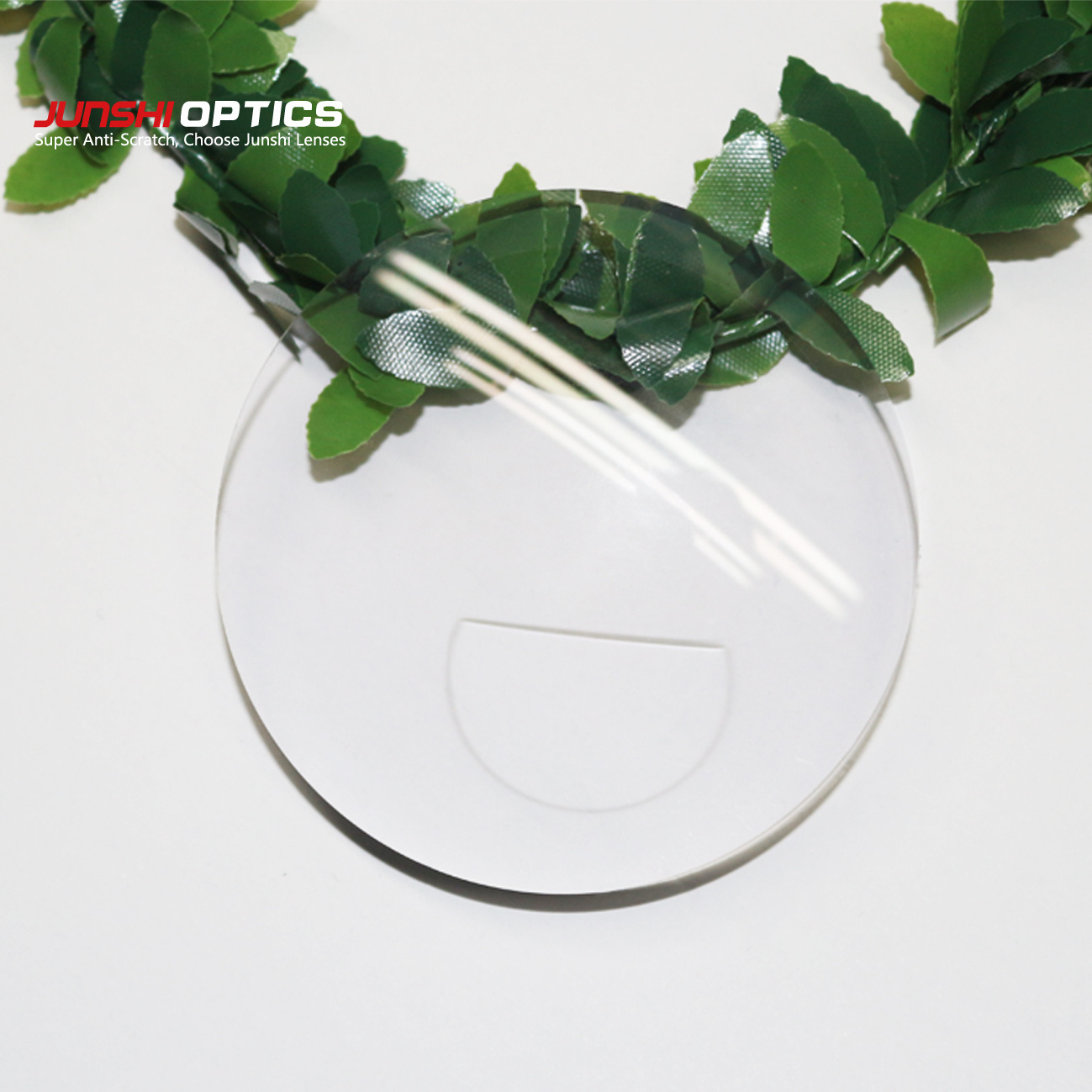 China Factory 1.56 Flat Top And Round Top HMC Plastic Resin Optical Eyeglass Lens Blanks Glass Lenses