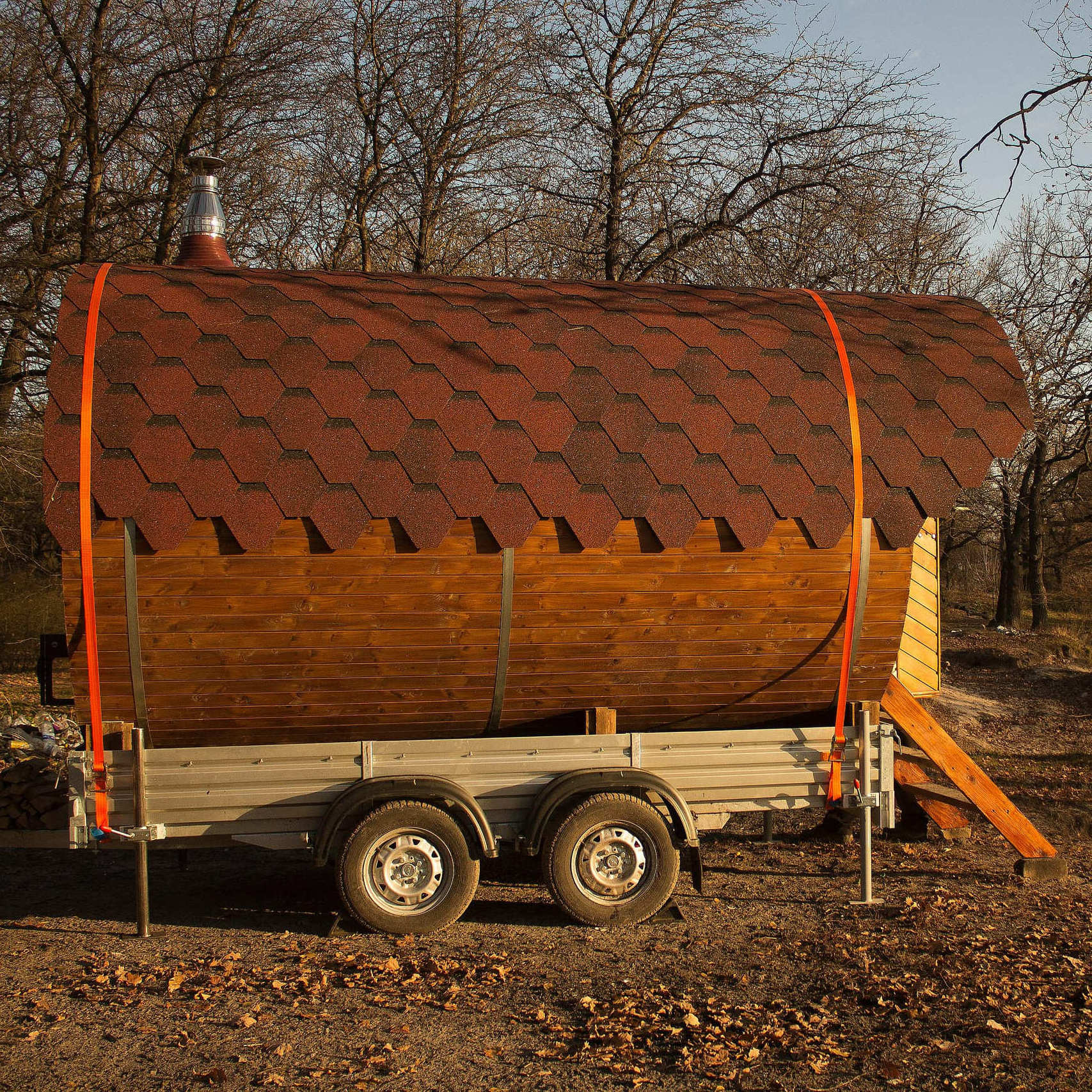 Hot Selling Finland Mobile Home Wet Steam Sauna Room /Portable Wooden Barrel Tent With Stove