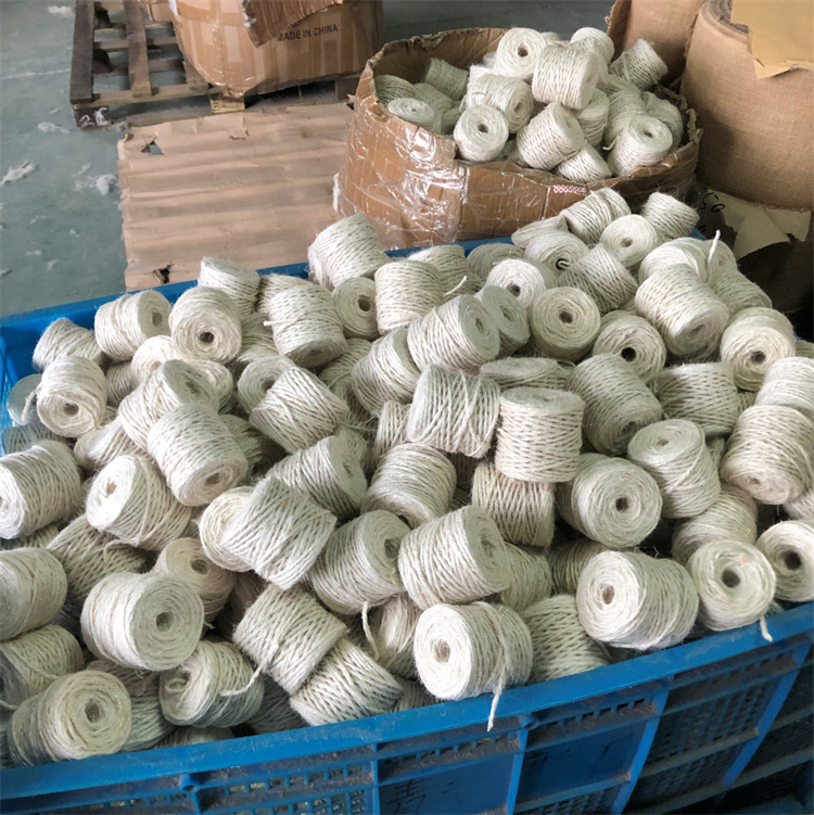 Factory Price Gardening Natural jute  raw nature 8mm jute rope jute hemp rope yarn  12mm and 14mm Industrial use