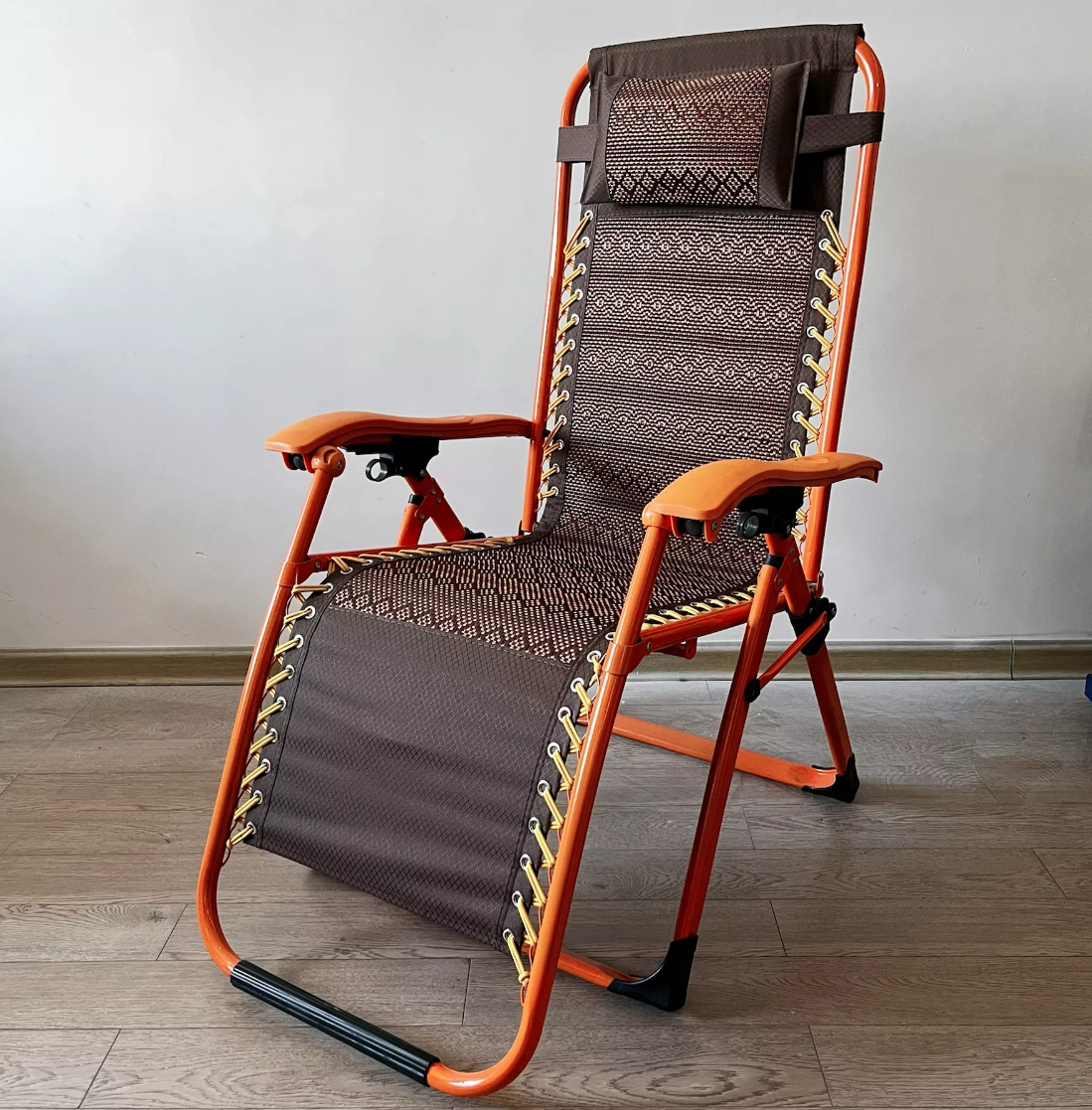 Outdoor Elderly Lazy Lounge Chair Folding Teslin Resting Chair For Wholesale