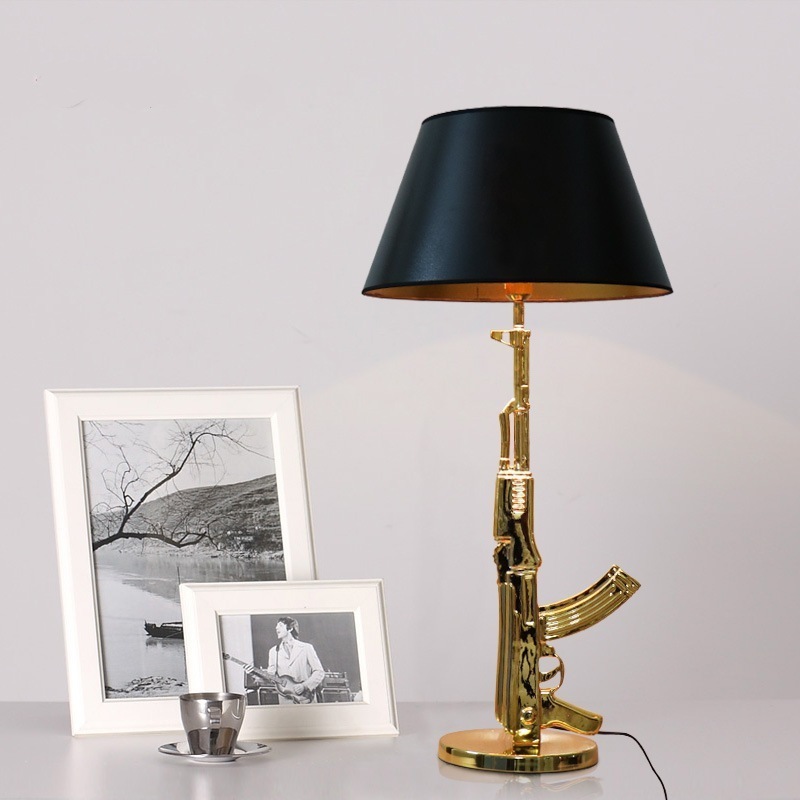 AK47 gun table lamp Creative European craft modern minimalist bedroom bedside table lamp