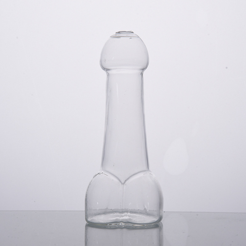 Unique Design High Borosilicate Glass Water Goblet Hand Blown Cocktail Glass Cup