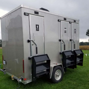 Outdoor Prefab Shower Cabin Toilet Mobile Portable Toilet in Container Trailer Portable Toilet Shower Combo on Trailer