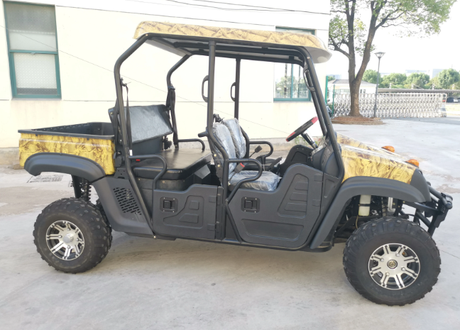 JUYOU MOTO 2023 Farm 600CC UTV With Winch,Water Cooled 4 Strokes Bike