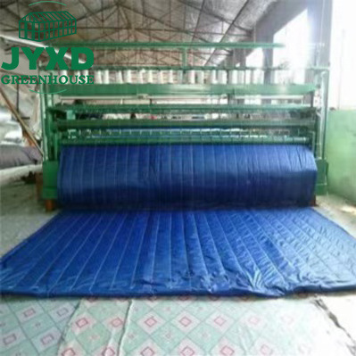 Cold resistant covering material for greenhouse