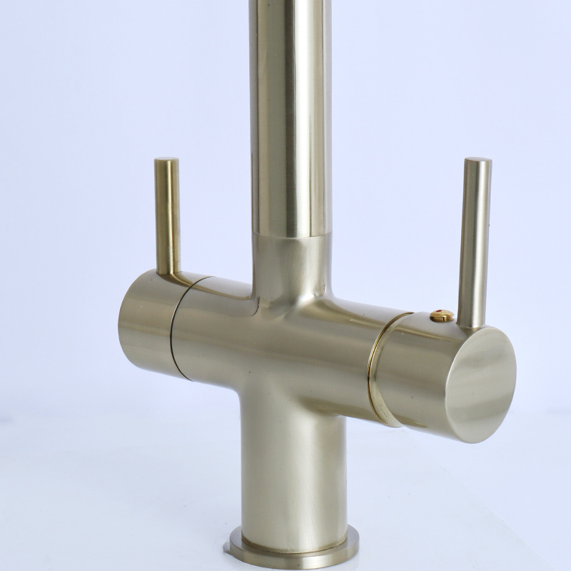 Golden Color Brass Deck Mounted Dual Handle Pull Down Purified Water KItchen Tap Head Faucet Sprayer with Water Filter