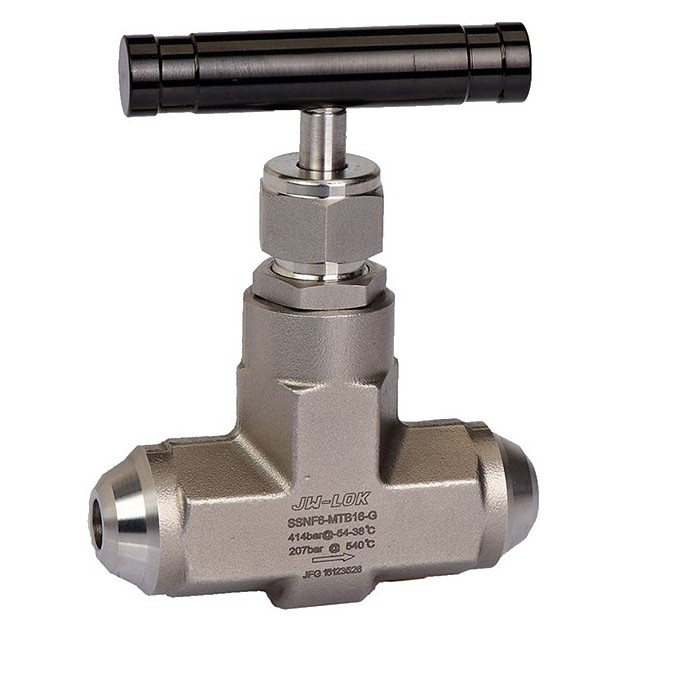 Compression fitting high pressure gas needle valve