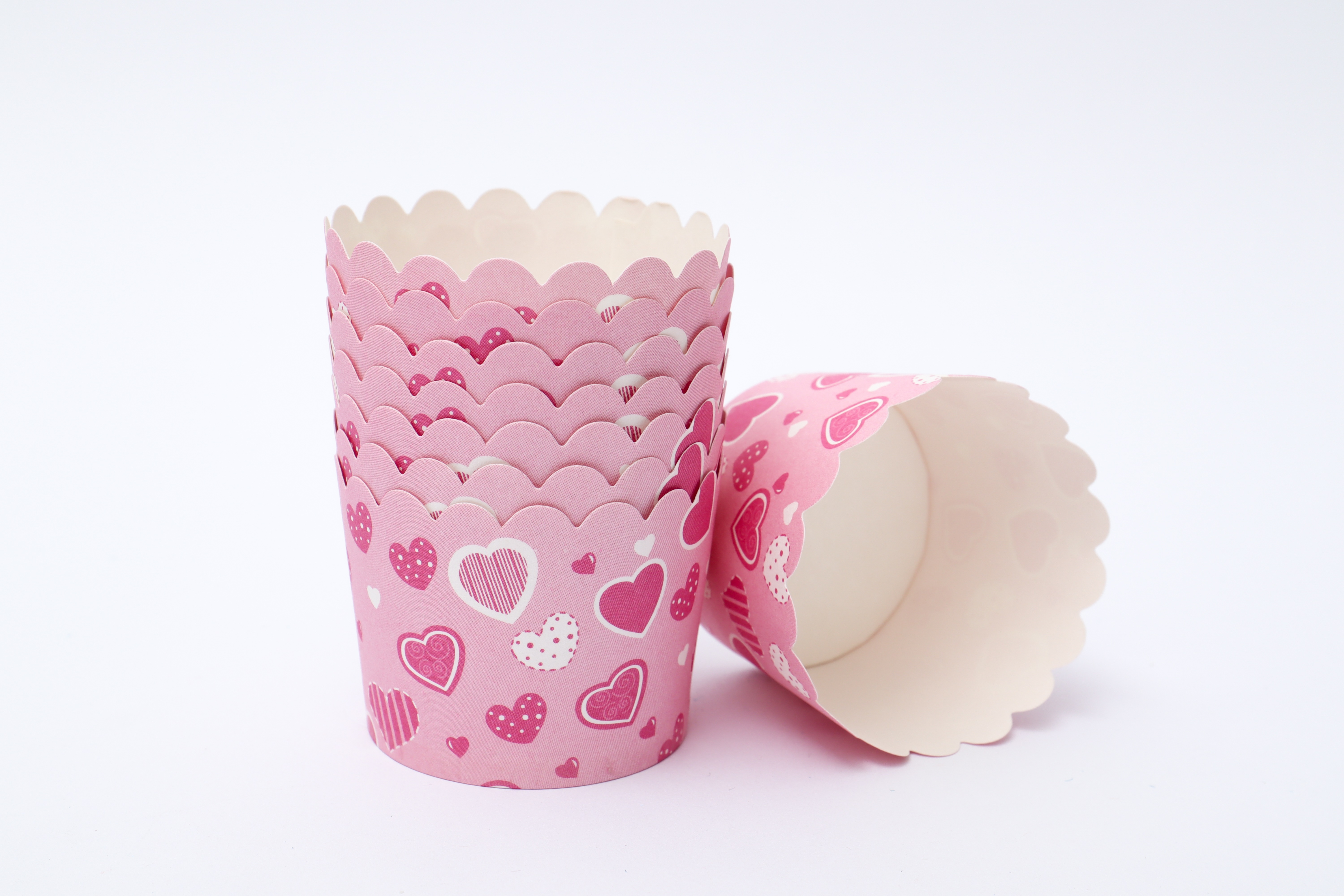 wholesale Celebration gift paper baking cake cups muffin cup disposable cupcake liners  with high quality