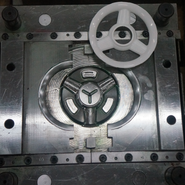 Professional Factory Decorative ring front mold Plastic Maker Injection Mould Manufacture