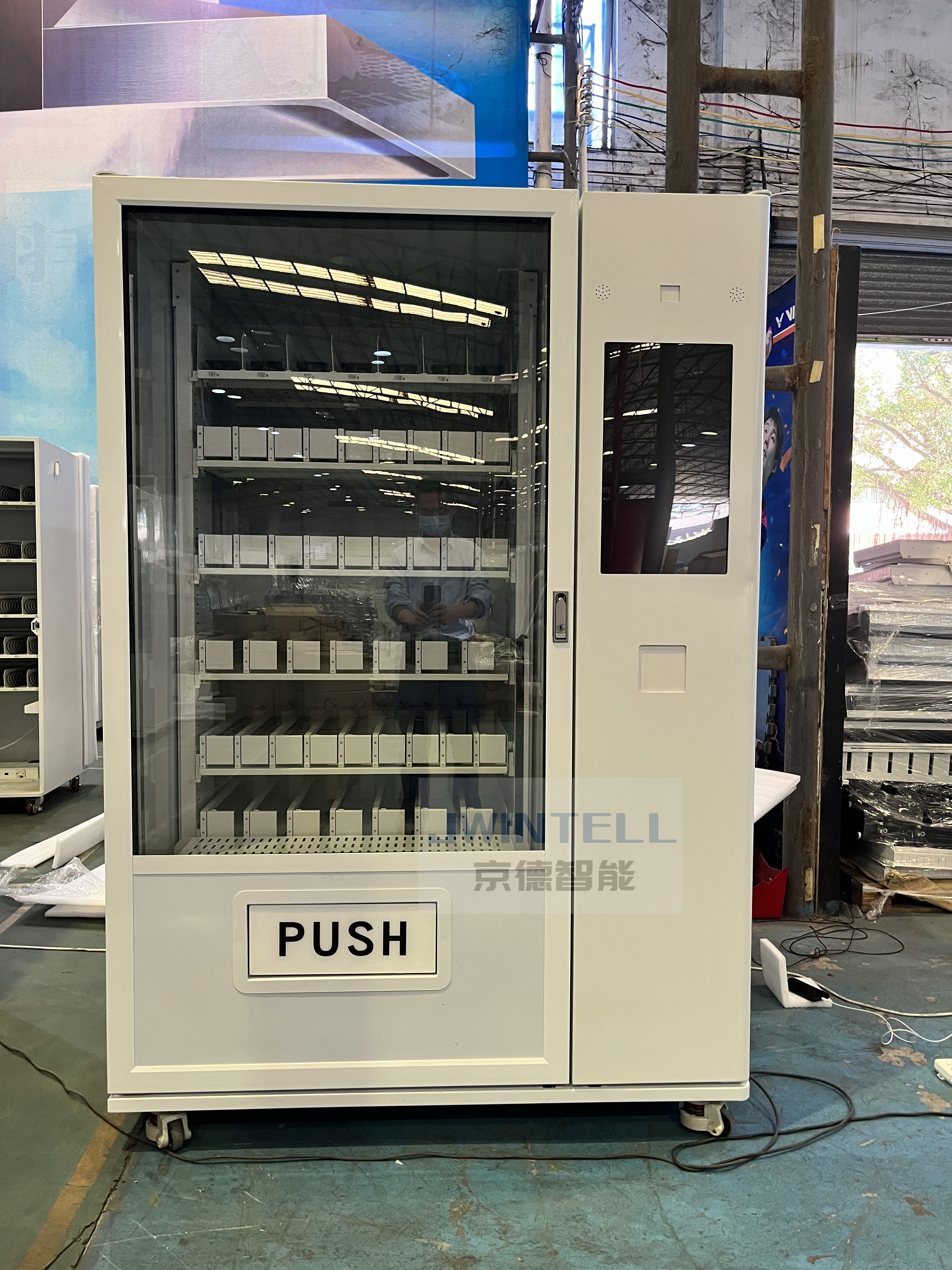 JW  red wine whiskey vending machine with elevator  beer wine bottle vending machine with age verification