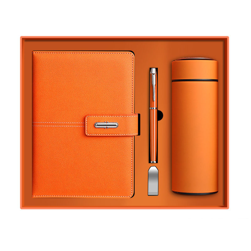 Wholesale Corporate Leather Notebook Gift Sets With Bottle Customizable Luxury A5 Diary Note Book  Gift Box With Pen And USB