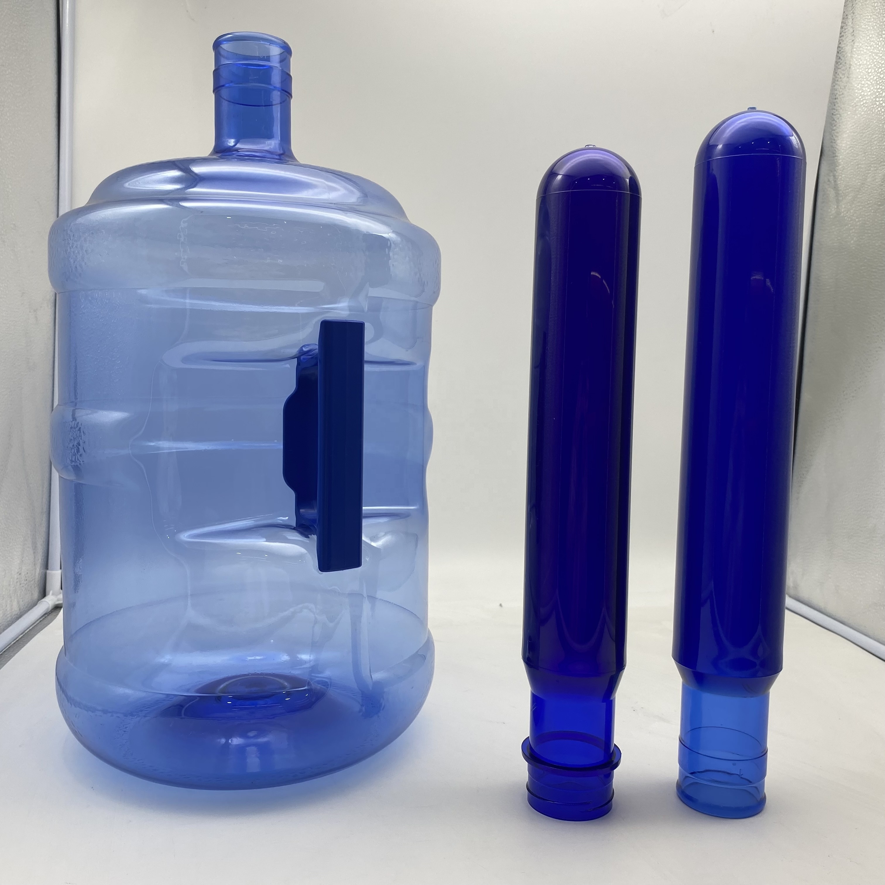 100% Virgin 750 gram plastic blue 55mm neck pressure or screw mouth pet preform for 20 litre 5 gallon water bottle