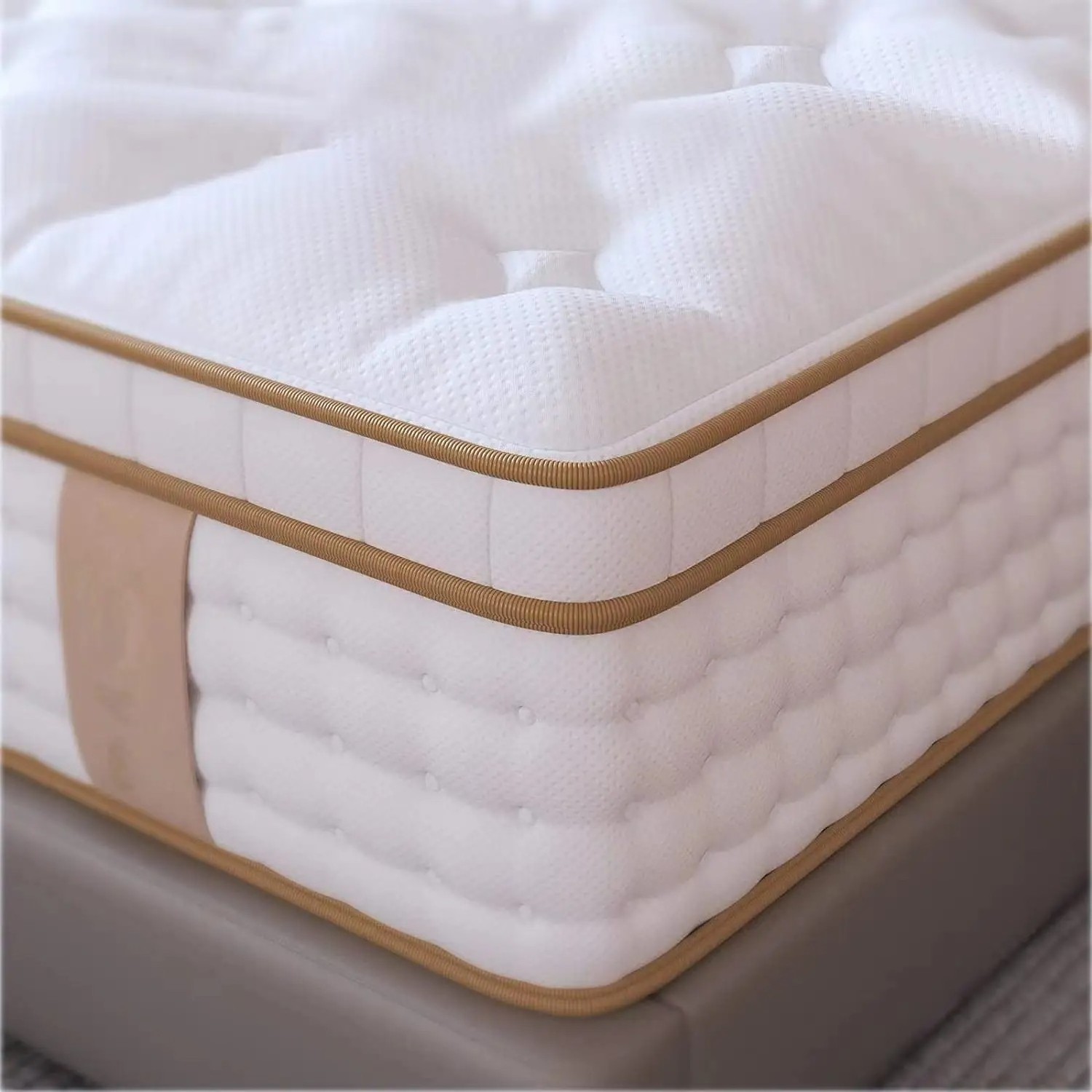 Guaranteed quality cooling fabric  bonnel  spring bed mattress roll up in a box