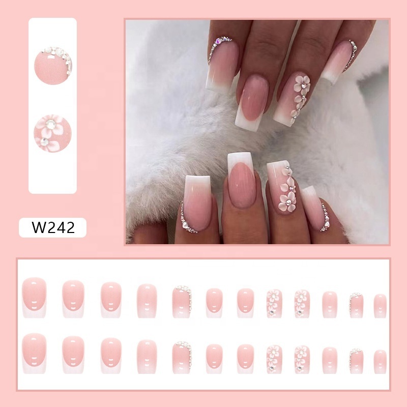 Hot Selling Wholesale Professional 24pcs/box Packaging Gel Polish UV Luxury False Press on Nails