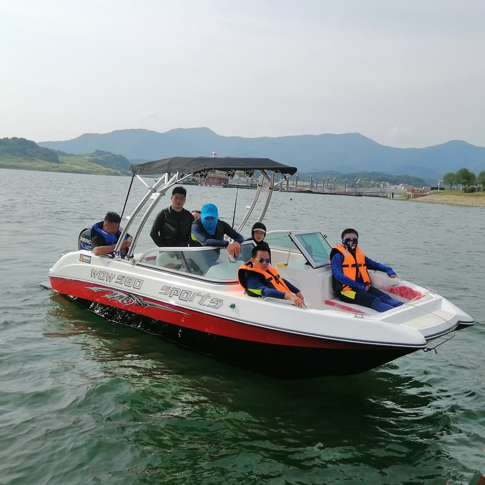 Ce Approved FRP 5.8m Fiberglass Passenger Boat for 8-10 People