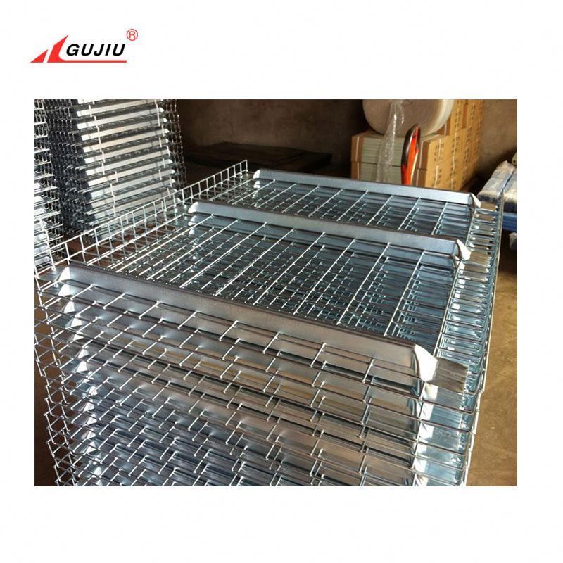 Zinc plated/hot dip/powder coating 50*50 50*100 mm Warehouse Rack used wire mesh deck panel wire shelv