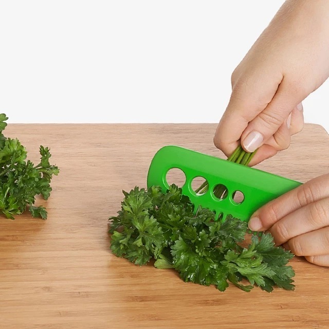 Kitchen Gadgets Cooking Leaf Comb Separator Vegetable Herb Eliminator