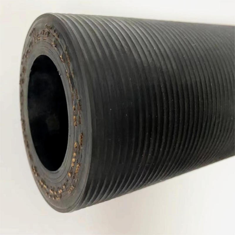 Wear-resistant extrusion hose for grouting and mud discharge in subway tunnels - Special grouting pipe for cement grouting