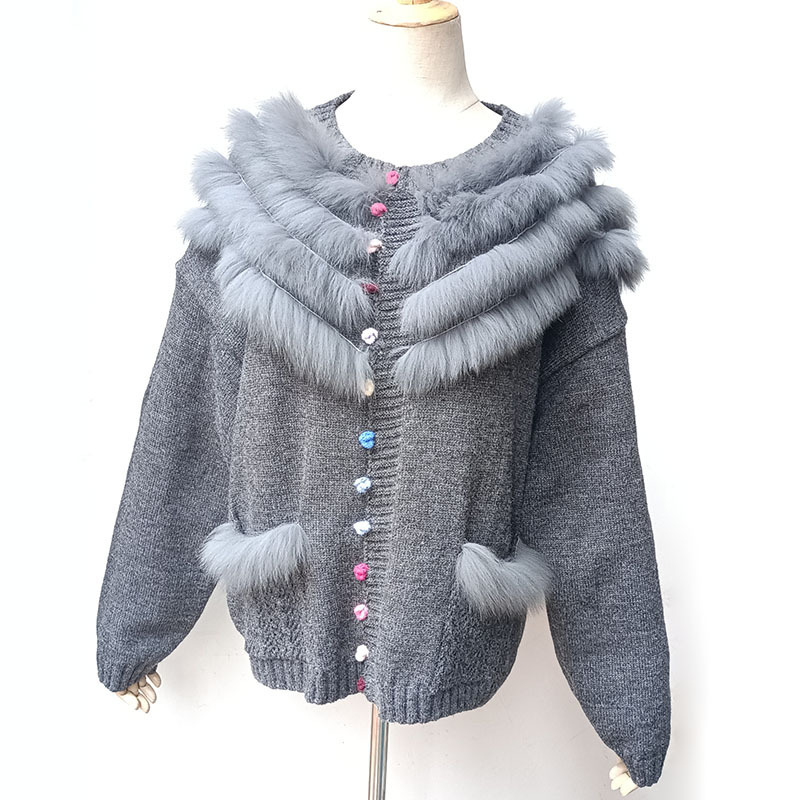 New Design Women Knitted Cardigan Sweater With Fox Fur Trim Loose Long Sleeve Sweater With Multi Color Button Knitwear Sweaters