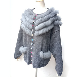 New Design Women Knitted Cardigan Sweater With Fox Fur Trim Loose Long Sleeve Sweater With Multi Color Button Knitwear Sweaters