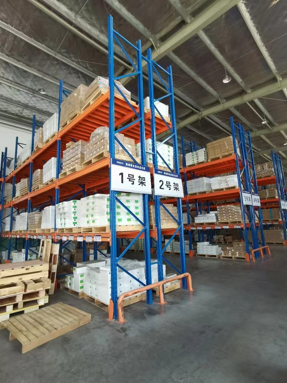 Manufacturer Wholesales Price Warehouse Economical Heavy Duty Industrial Pallet Shelf Customized Storage Selective Pallet Rack