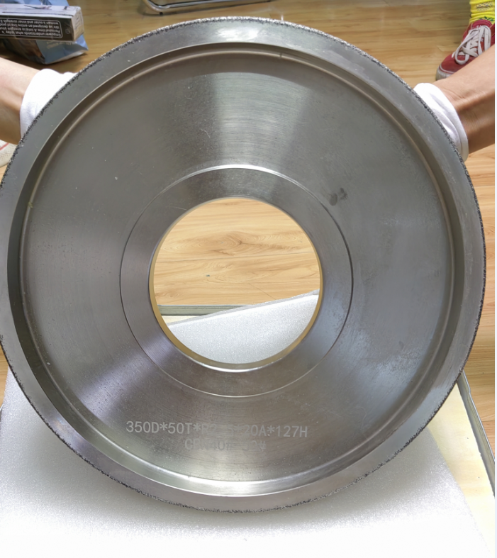 Extra Hard CBN Grinding Wheel Stainless Steel CBN Wheel Grinding with Long Servicing Time