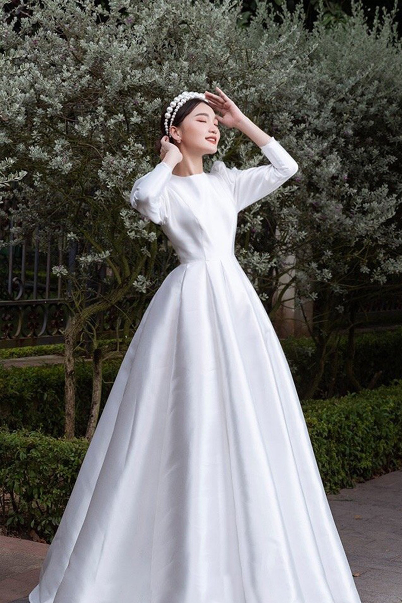 wedding dress 2023 new retro light yarn simple satin long sleeve conservative floor-length wedding veil