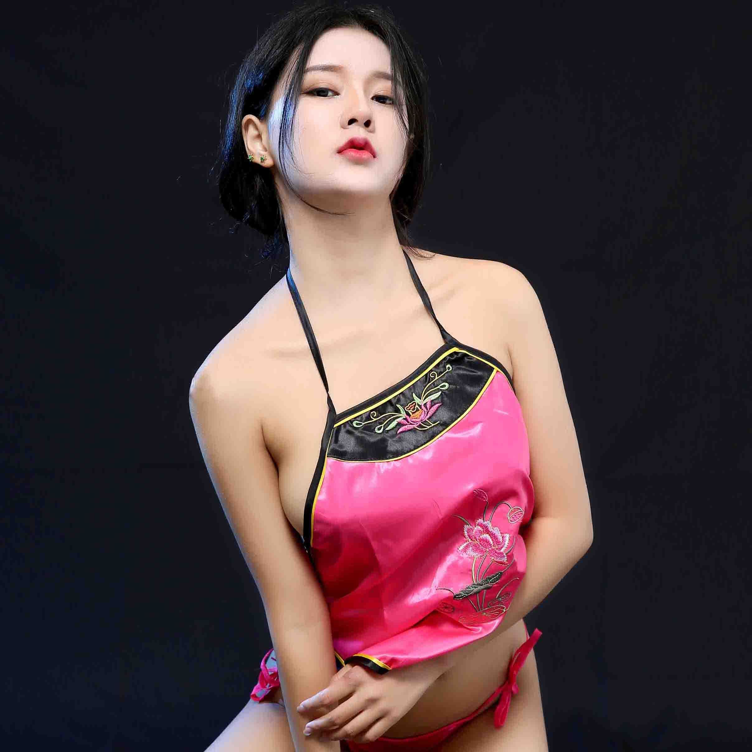 Sexy Women One Piece Sleep Suits Chinese Traditional Costume Bellyband Sexy Underwear Set