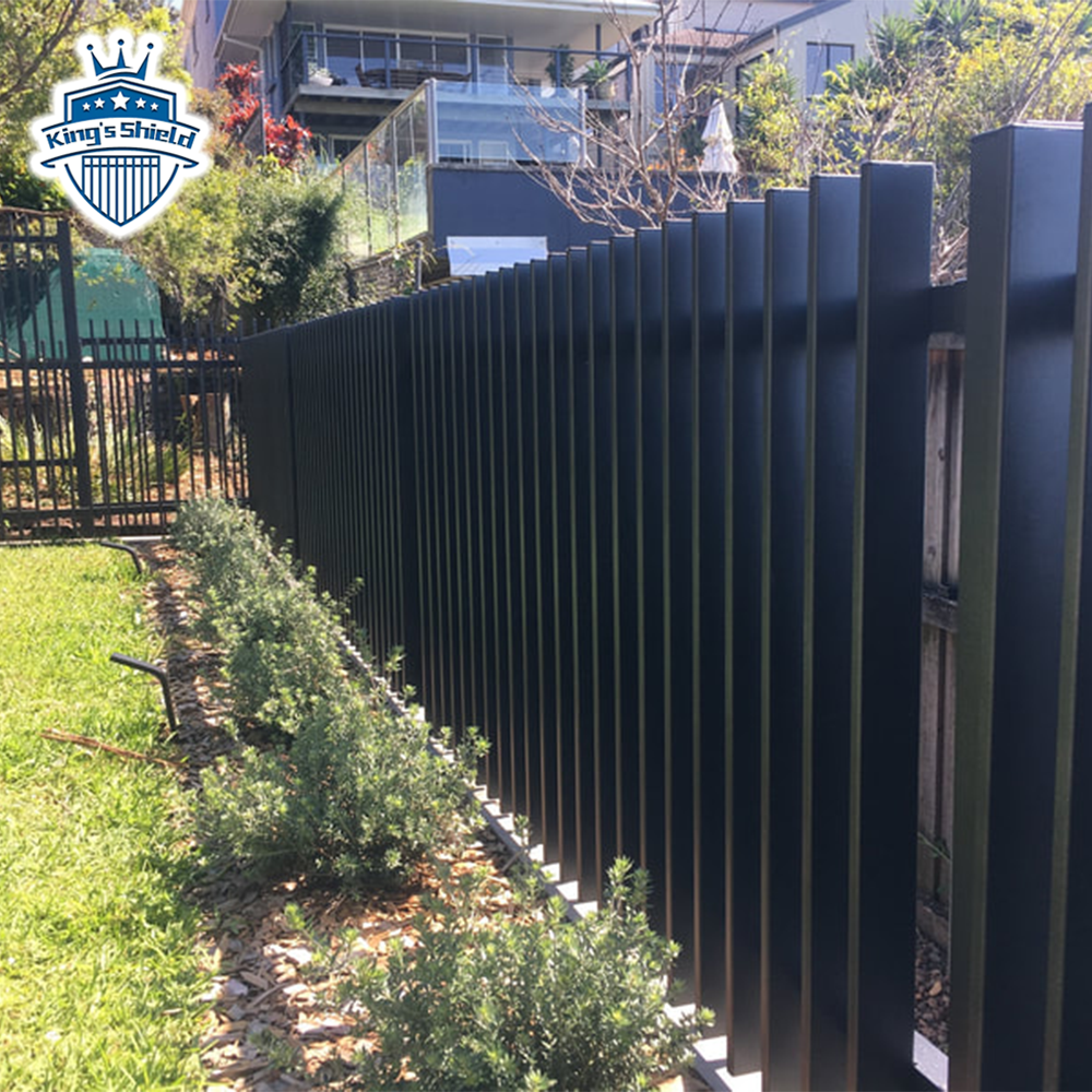 Hot selling Modern Design  Aluminum Vertical Blade Fence Outdoor Welded Fencing Aluminium Batten Garden Fence