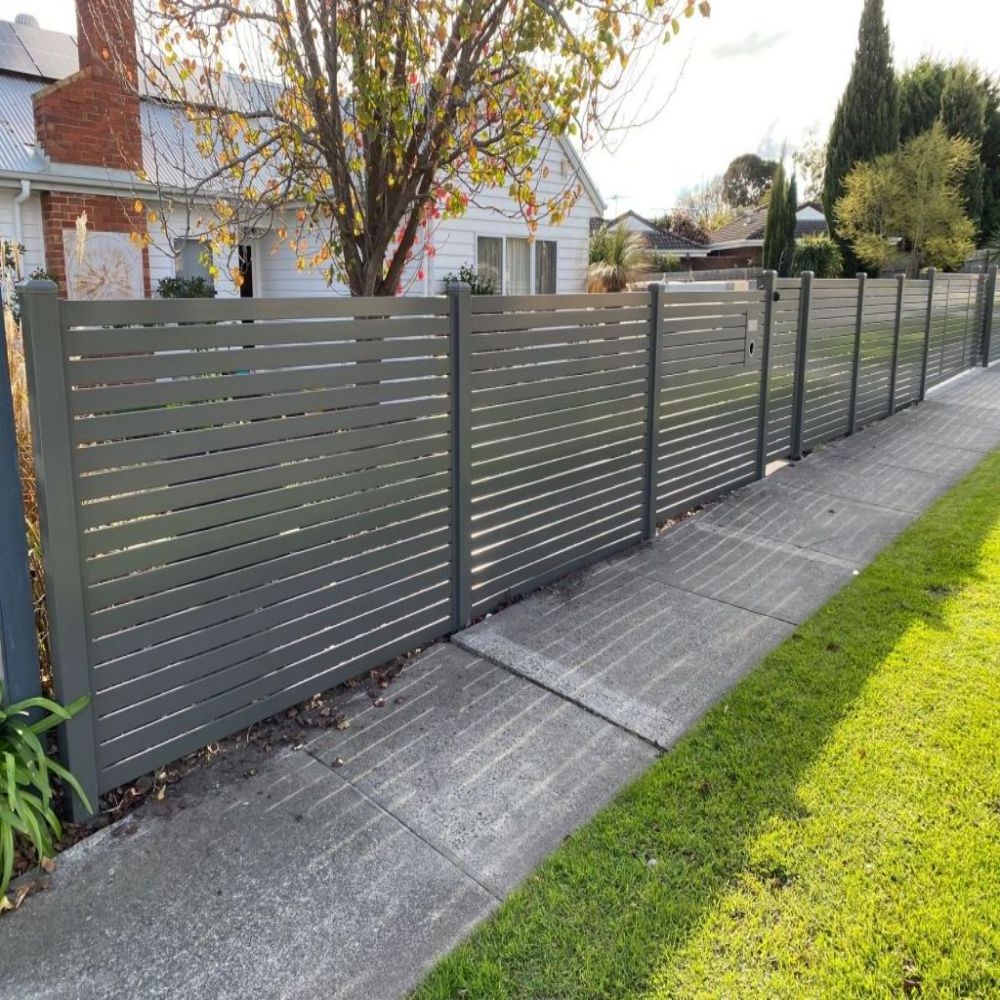 New Design Black High Quality Fence Panels Privacy Aluminum Privacy Wall Security Garden Fence