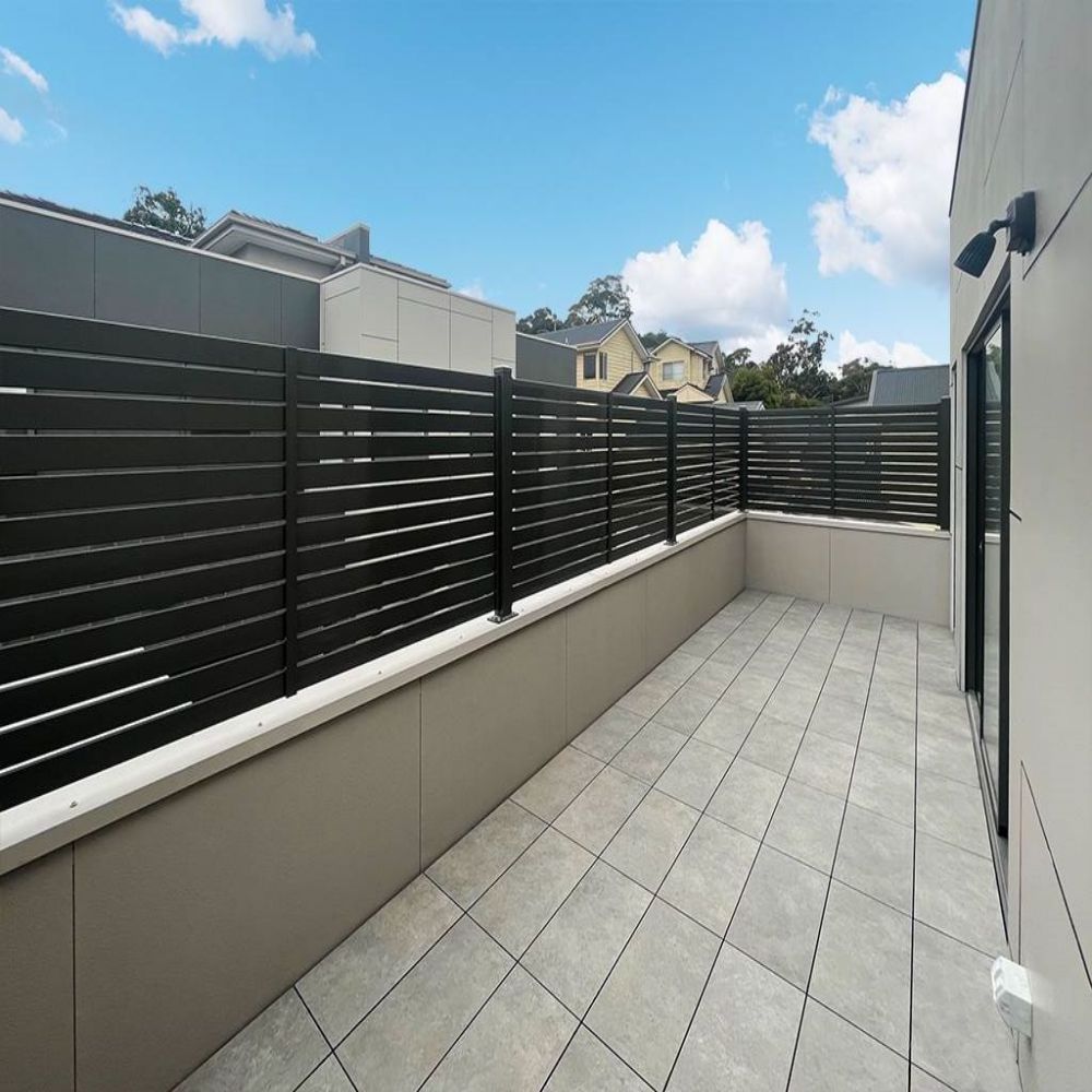 New Design Black High Quality Fence Panels Privacy Aluminum Privacy Wall Security Garden Fence