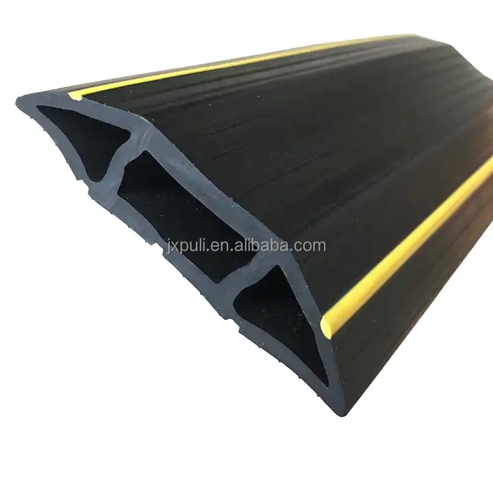 Puli Supply Event Light Duty Rubber Cable Protector Floor PVC 1 Channel Cable Protector Cable Cover