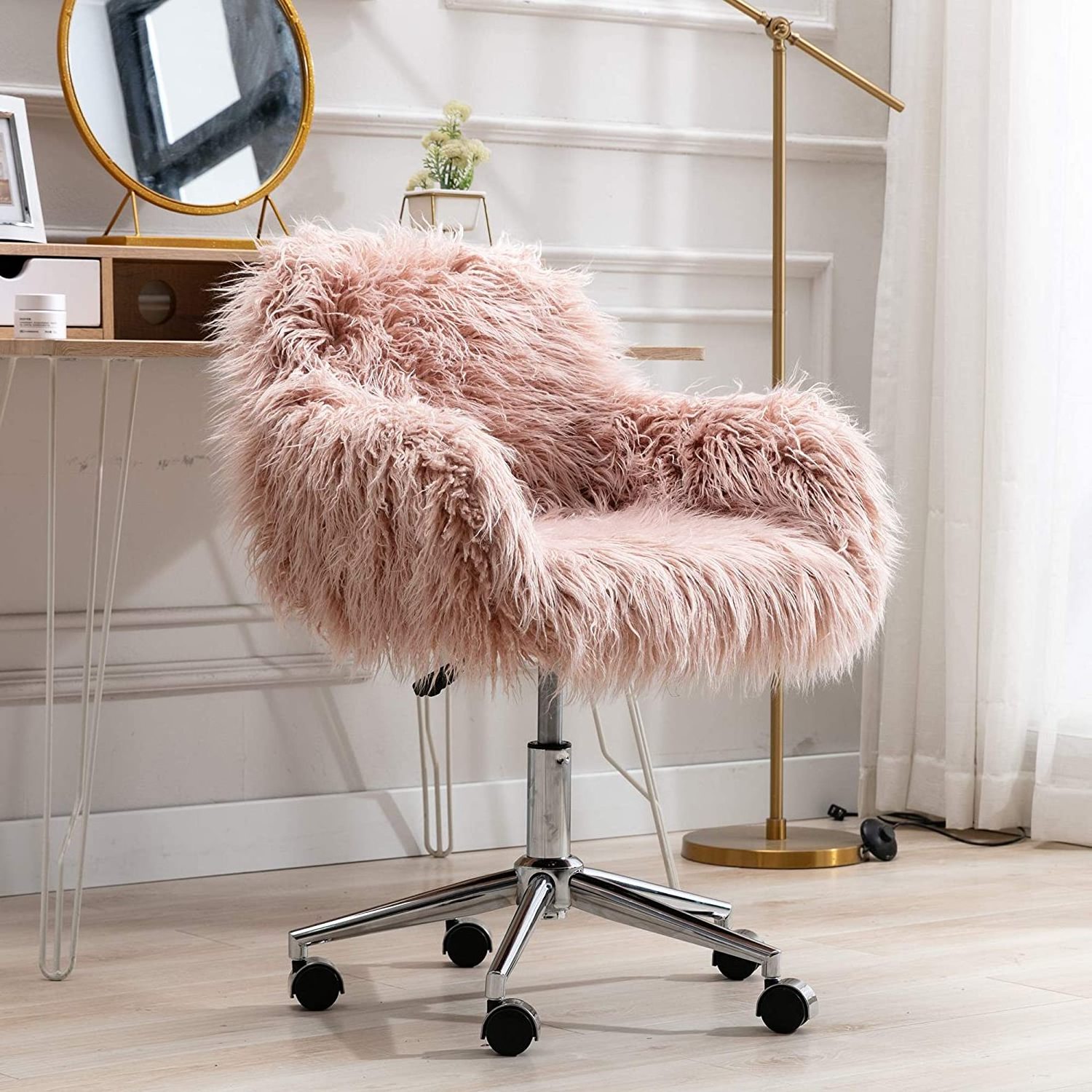 NEW Cute Pink Fluffy Faux Fur Adjustable Revolving Accent Chair With Wheels Modern Girly for Living Room Office Swivel Chair