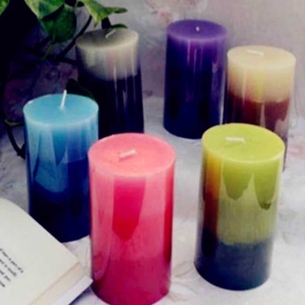 Pillar shape paraffin wax scented candle