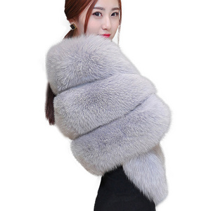 Luxury Handmade Winter Cape Wedding Decoration Dress Fox Fur Shawl Ladies Real Fox Fur+Shawls