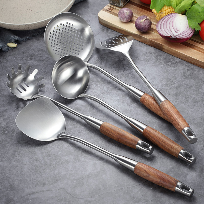 Wooden Handle SS 304 Stainless Steel Kitchen Cooking Tools Utensils Sets With Stand