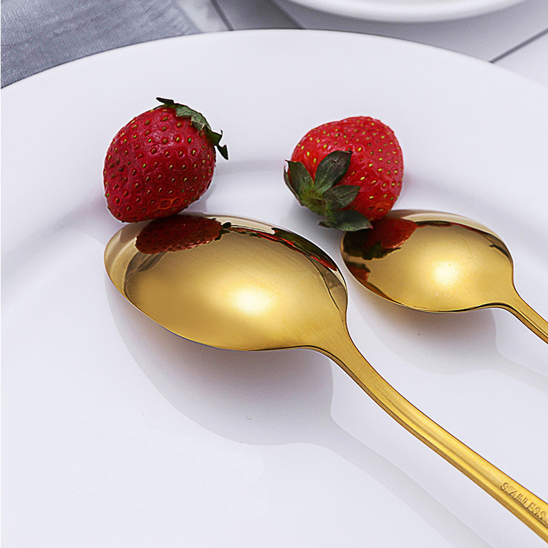 Low Price  Luxury Gold Spoons Modern Cutlery Forks Knives Set Stainless Steel Unique Sustainable Cutlery Sets 18 10 For Hotel