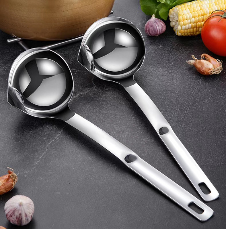 New separating oil soup ladle spoon stainless steel soup ladle for kitchen accessories