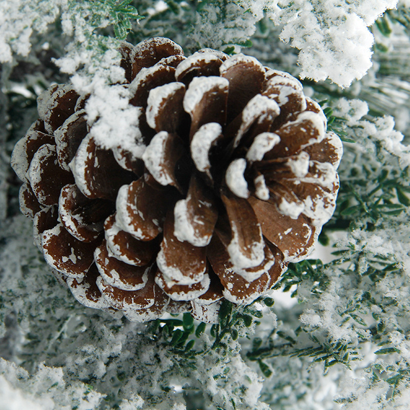 Large Pine Needles and PE Pine Cones with Mixed Snow Christmas Tree Mall Decorations Simulated Ball Christmas Tree