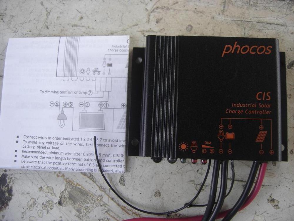 AC DC  Hybrid Solar Street Light 12v 24v Solar Charge Controller