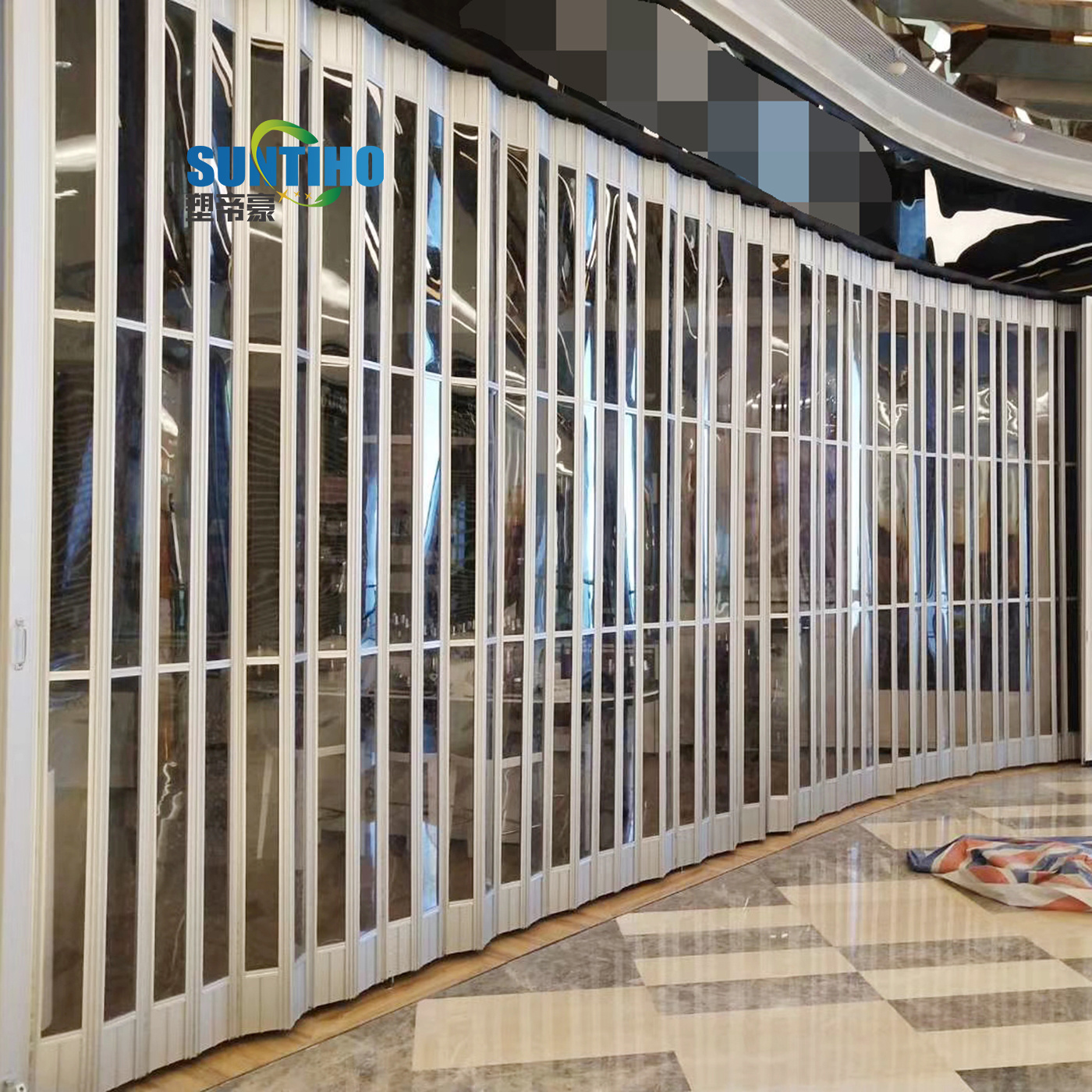 wholesale aluminum plexiglass windows and  wheels sliding doors slide gate automatic sliding door